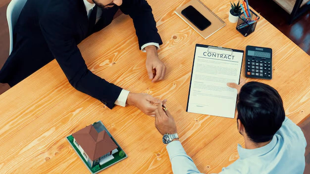 Moving Forward with Confidence with the Support of a Mediator Eccles