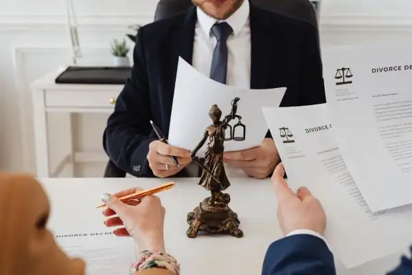 our fees Eccles from EH Mediation - image of couple in joint mediation meeting